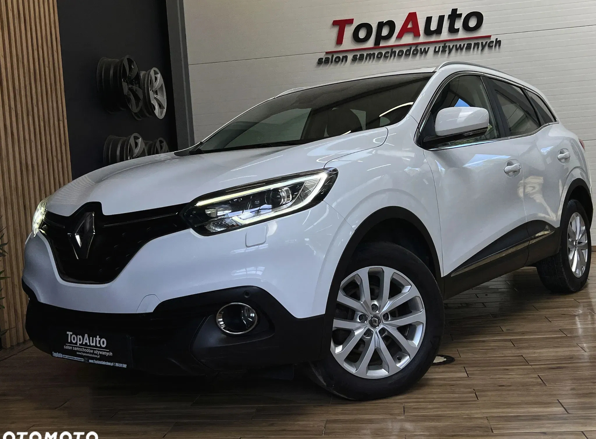 kunów Renault Kadjar cena 59900 przebieg: 123000, rok produkcji 2018 z Kunów